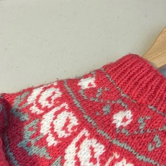 Hand Made Sweater - Picture 7 of 11